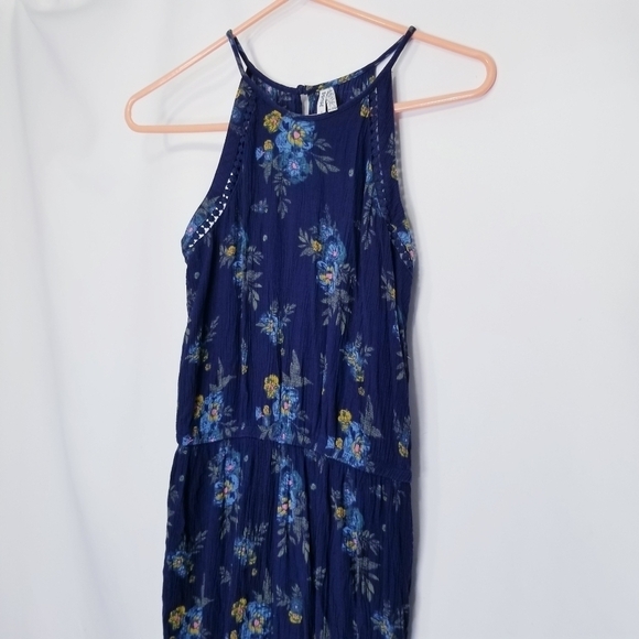 Mudd Jumpsuit size S Romper One‎ piece keyhole back button closure blue floral S - Picture 7 of 16